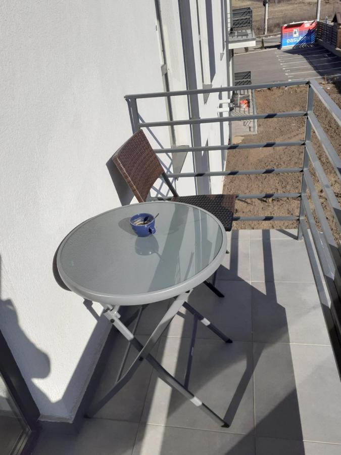 Sara Apartman Livezeni  外观 照片